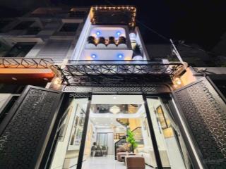 Thiếu vốn bán gấp nhà 51m2 phan văn trị p11 bình thạnh. sổ hồng