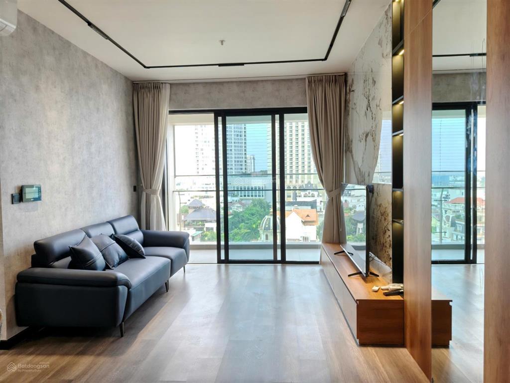 Chính chủ cho thuê heritage căn hộ 2 ngủ view đẹp full nội thất hiện đại hướng mát  0393 686 ***