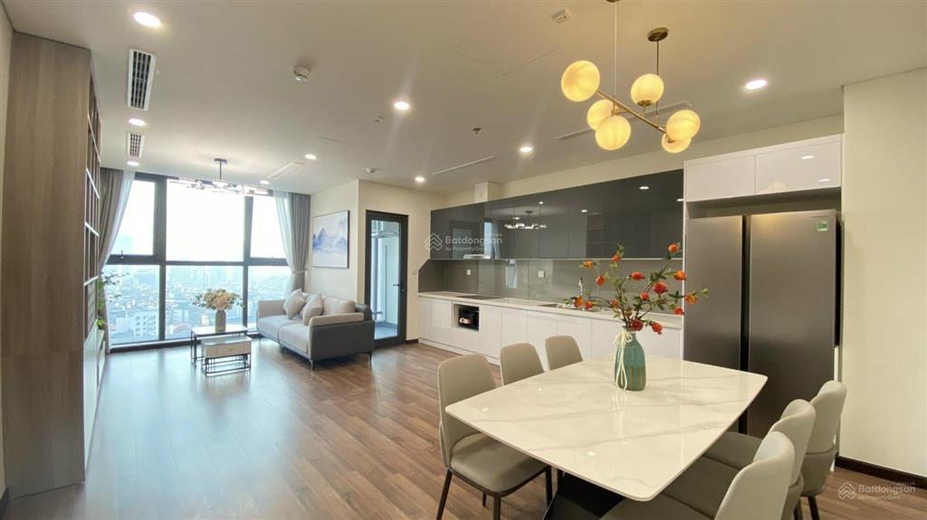 Chính chủ cho thuê căn hộ 3 ngủ hoa hậu 130m2 tại skypark resident full đồ view đẹp  0393 686 ***
