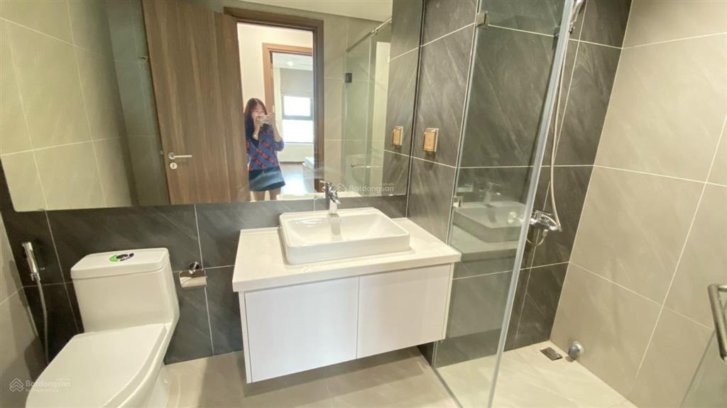 Chính chủ cho thuê căn hộ 3 ngủ hoa hậu 130m2 tại skypark resident full đồ view đẹp  0393 686 ***