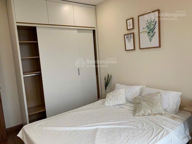 Cho thuê căn hộ 3 ngủ 96m2 ở golden park tower vào ở được luôn đầy đủ nội thất  0393 686 ***