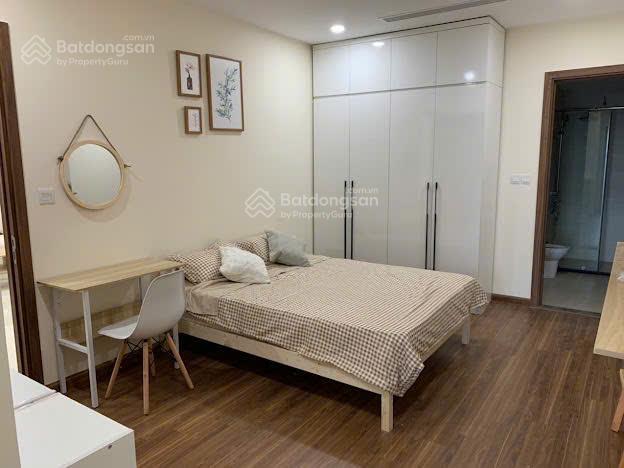 Cho thuê căn hộ 3 ngủ 96m2 ở golden park tower vào ở được luôn đầy đủ nội thất  0393 686 ***