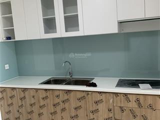 Ch cao cấp mới 3pn, diện tích 80 m2, giá thuê 11 triệu/ tháng, kế bên siêu thị, trường học, chợ