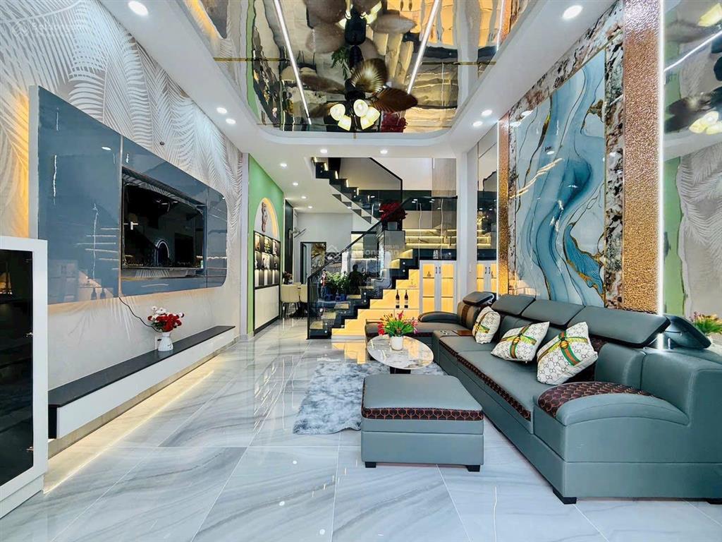 Nhà ngộp bán gấp 39,2m2, 1 trệt 1 lầu đường diên hồng p1 quận bình thạnh hcm