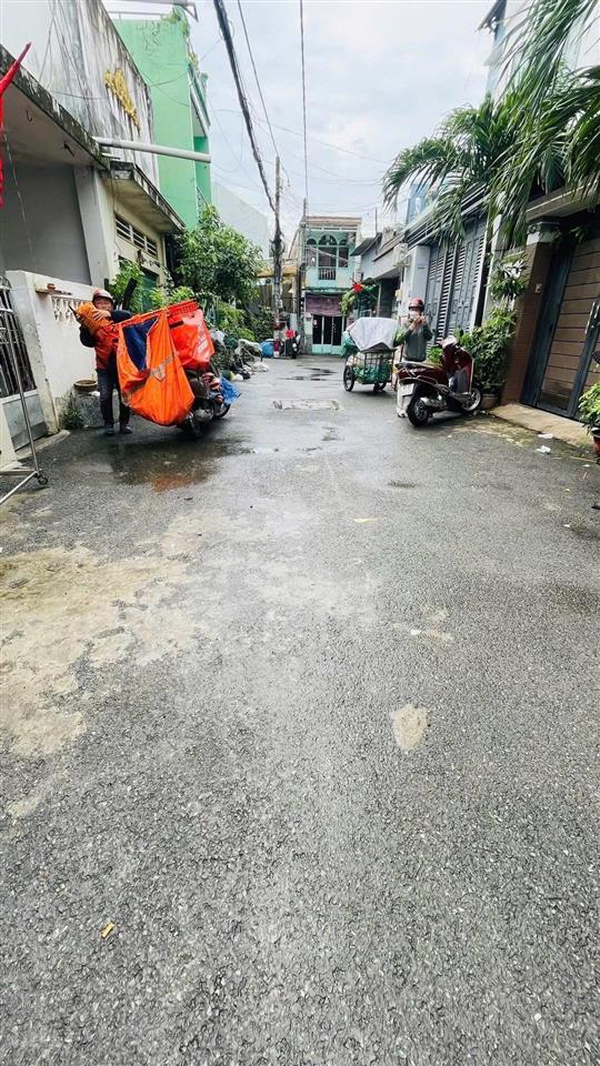 Bán gấp nhà diện tích 50,2m2 nằm nguyễn cửu vân p. 17 bình thạnh