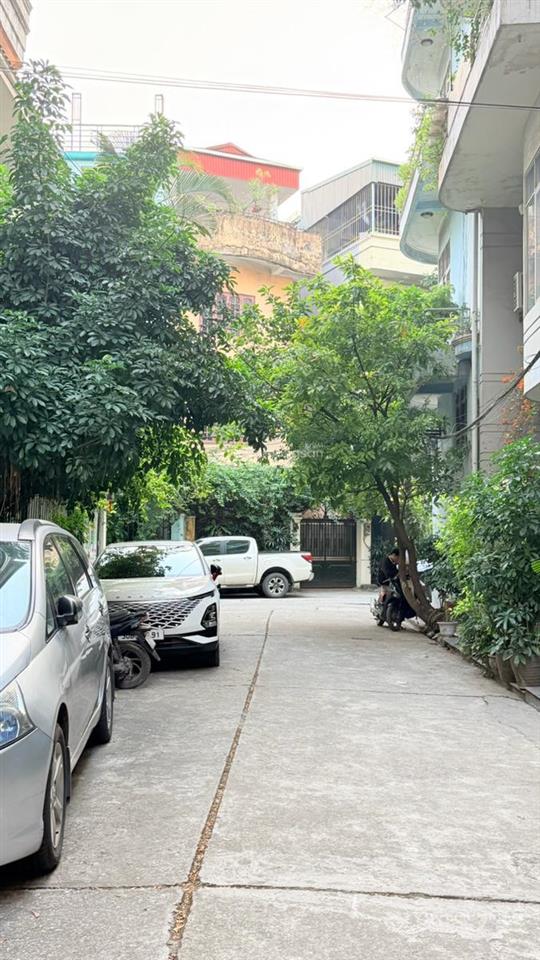 Bán nhà siêu rẻ phố phố vọng  hai bà trưng  phân lô  ô tô tránh. dt 82m2 x 5 tầng. mt 5.9m