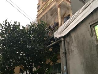 Giá đầu tư, 65m2 x 4 tầng lê trọng tấn đối diện park city, thông dịch vụ bờ hội và giếng sen.