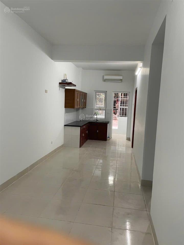 Cần cho thuê căn hộ 65m2 2pn tầng 3 tòa ct12a kim văn kim lũ  nguyễn xiển