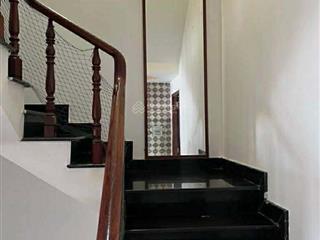 Chỉ 4tỷ, hẻm xe hơi, 2 tầng, 3pn 45m2, ngay nam long quận 7