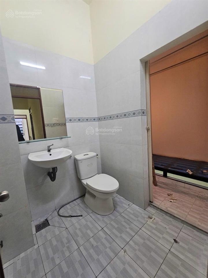 Chưa tới 10tỷ có nhà mặt tiền đường số 51, tân quy, quận 7, vừa ở vừa kinh doanh, không quy hoạch