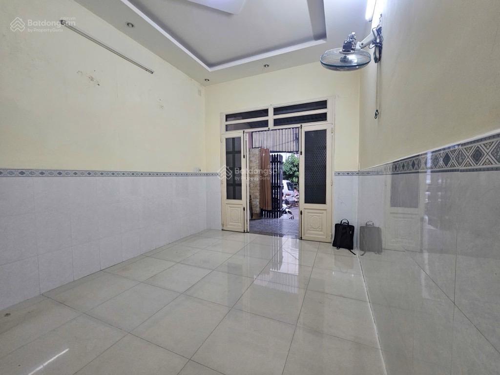 Chưa tới 10tỷ có nhà mặt tiền đường số 51, tân quy, quận 7, vừa ở vừa kinh doanh, không quy hoạch