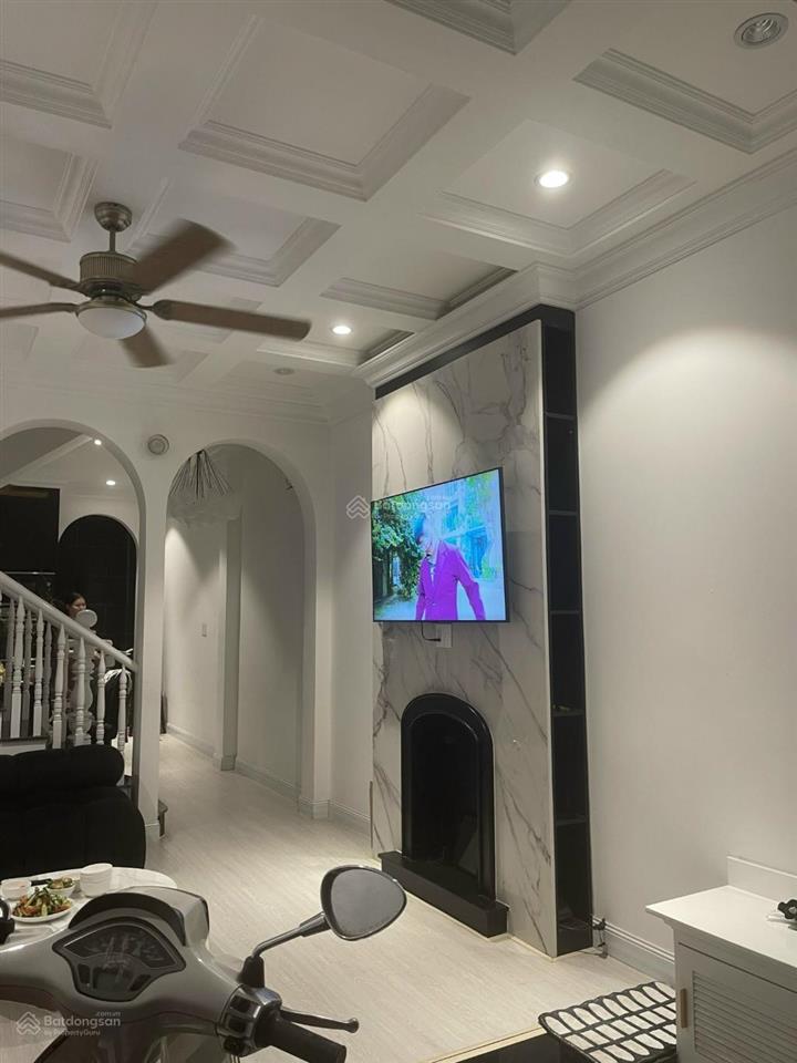 Sở hữu nhà tại khu vip nam long, quận 7, chỉ nhỉnh 10tỷ, xe hơi đậu cửa, sổ vuông vức