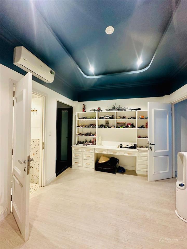 Sở hữu nhà tại khu vip nam long, quận 7, chỉ nhỉnh 10tỷ, xe hơi đậu cửa, sổ vuông vức