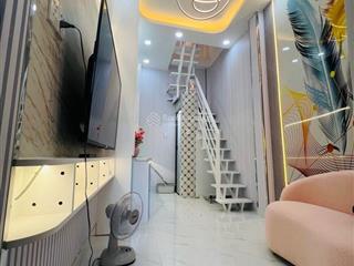 2 tỷ 268 nhà xinh 4 tầng shr ngay vincom nam long, quận 7