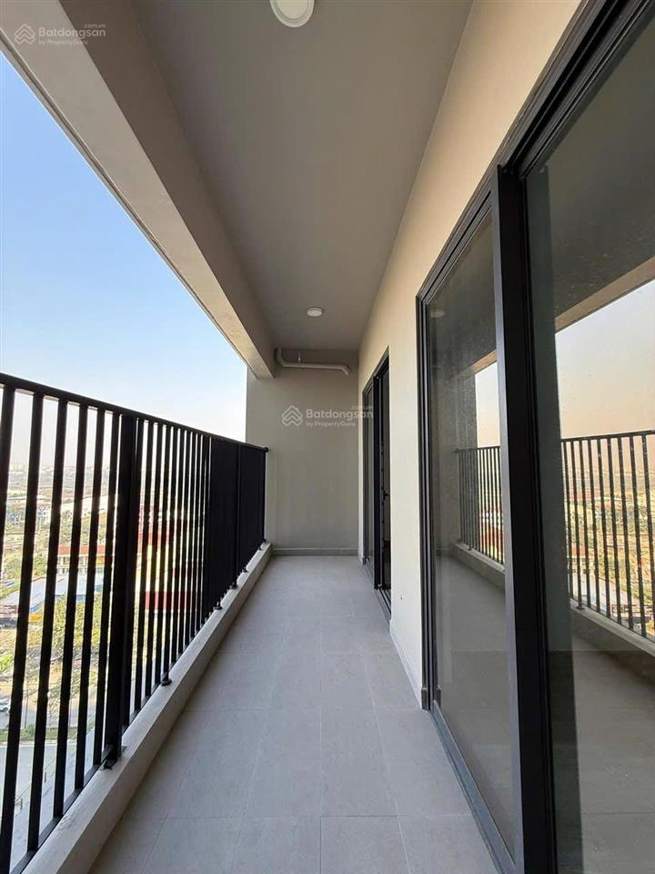 Gấp bán căn hộ 2 ngủ the wisteria hoài đức dt83m2,nội thất cơ bản giá tốt 6,5 tỷ bao phí 0979 898 ***