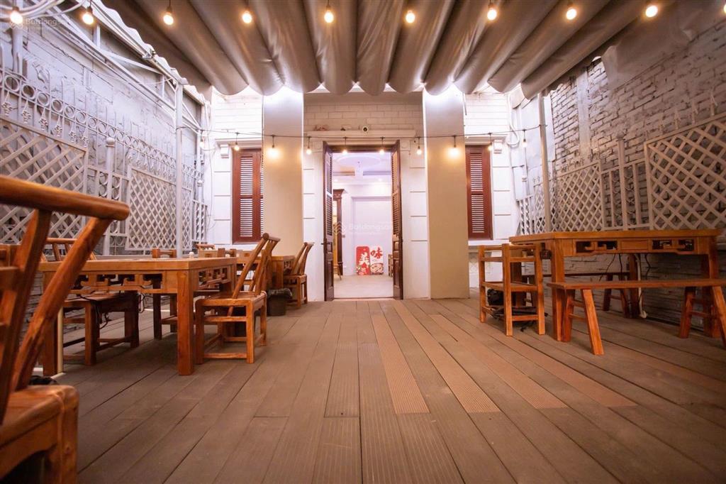 Cho thuê cửa hàng phố thái thịnh, dt 60m2 4 tầng mt 4.5m, khu văn phòng mọi mô hình, thông sàn.