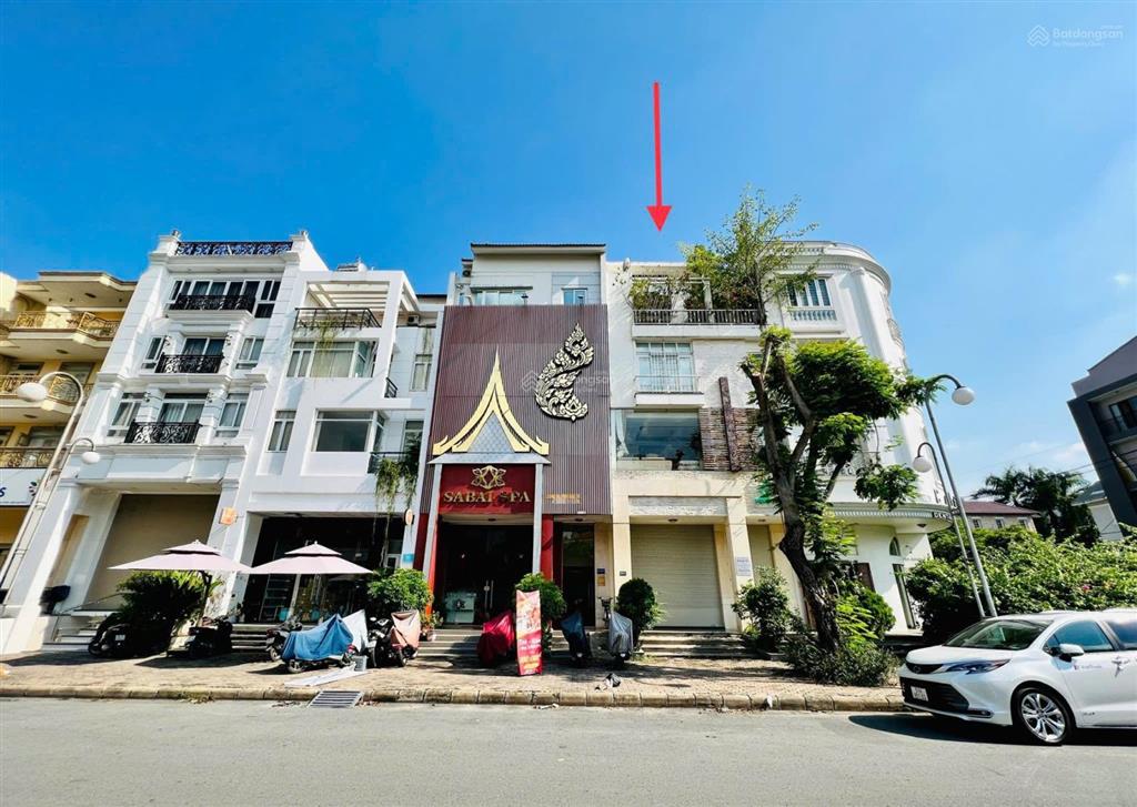 Bán nhà mặt phố tại hà huy tập phú mỹ hưng tp. hcm, 63,5 tỷ, 126m2