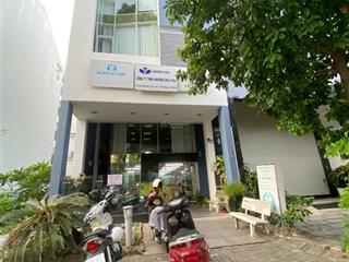 Báncho thuê nhà mặt phố tại phú mỹ hưng, gía 38.5 tỷ