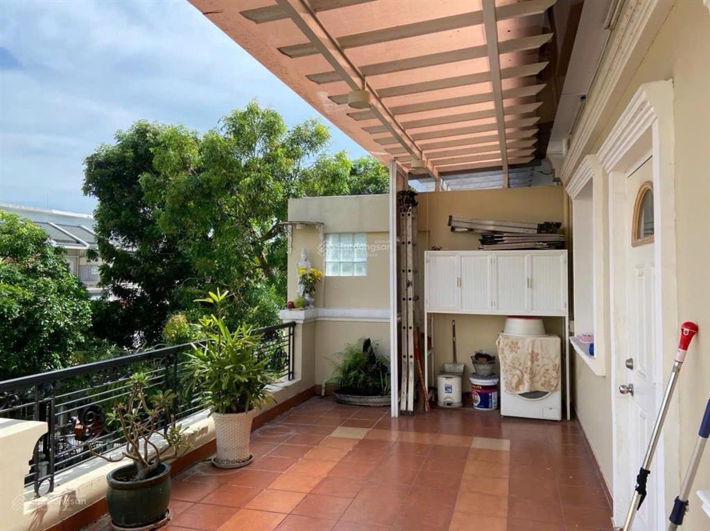 Bán bt hàng hiếm tại phú mỹ, 52 tỷ, 242.6m2, 4 tầng, 3pn, 4wc