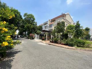 Bán bt hàng hiếm tại phú mỹ, 52 tỷ, 242.6m2, 4 tầng, 3pn, 4wc