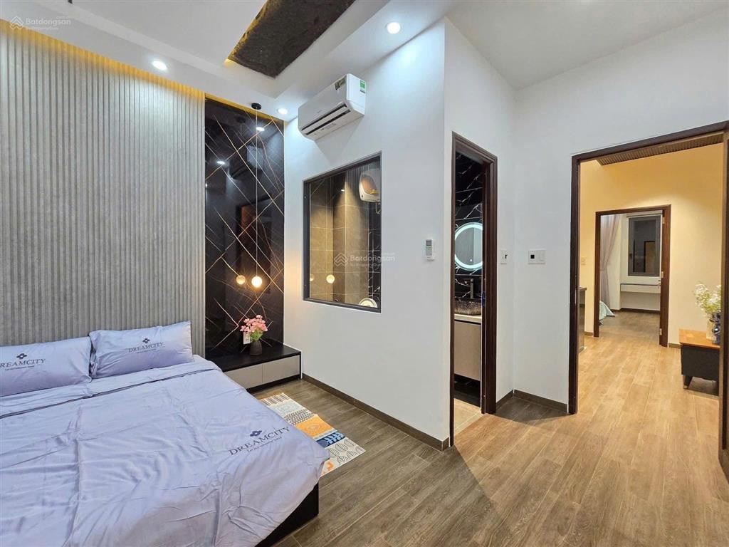 Bán nhà chính chủ hẻm 372 hoàng hữu nam  q9. gần đại học hutech và fpt dt 63m2/2 tỷ 65 sổ riêng