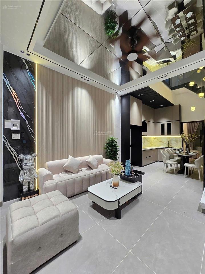 Bán nhà chính chủ hẻm 372 hoàng hữu nam  q9. gần đại học hutech và fpt dt 63m2/2 tỷ 65 sổ riêng