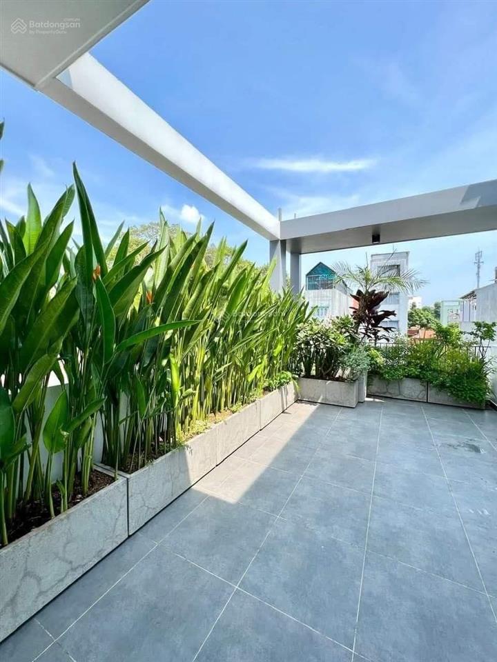 Giá tốt cho nhà đầu tư đ. hoa sứ, p2, phú nhuận,gía 3 tỷ 9 .dt 86m2/hđ thuê 29tr/tháng sổ riêng