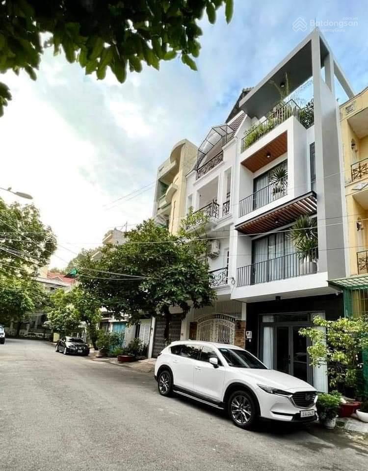 Giá tốt cho nhà đầu tư đ. hoa sứ, p2, phú nhuận,gía 3 tỷ 9 .dt 86m2/hđ thuê 29tr/tháng sổ riêng