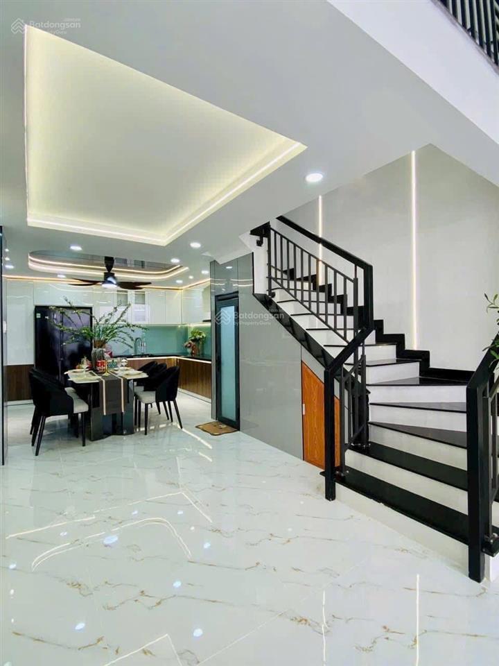 Nhà gần nhiều tiện ích dt 49.2m2, đường số 4, p3, q. gò vấp