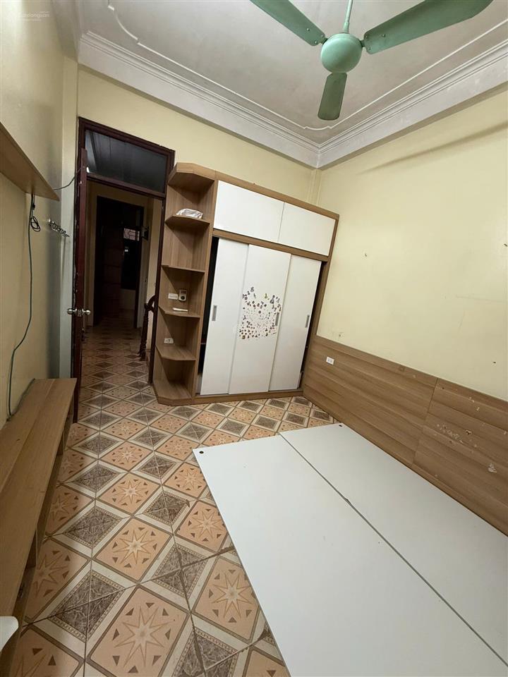 Cho thuê nhà riêng 35 m2, 3 tầng, ở bà triệu, hà đông, hà nội
