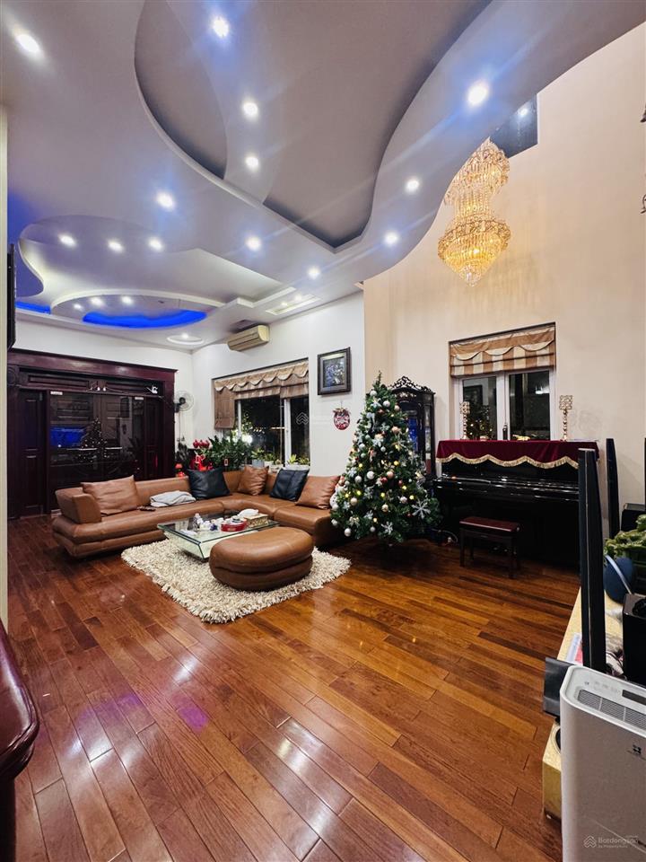 Chính chủ mở bán biệt thự 400m2 trong khu biệt thự sao đỏ (cầu rào 2), ngay sau khách sạn pealriver