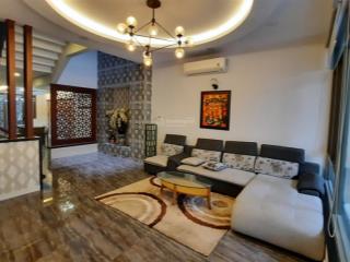 Bán nhà phố khu dân cư trung sơn 5x20m, trệt, 2 lầu, sân thượng, 7 phòng, hướng đông. 16,5 tỷ