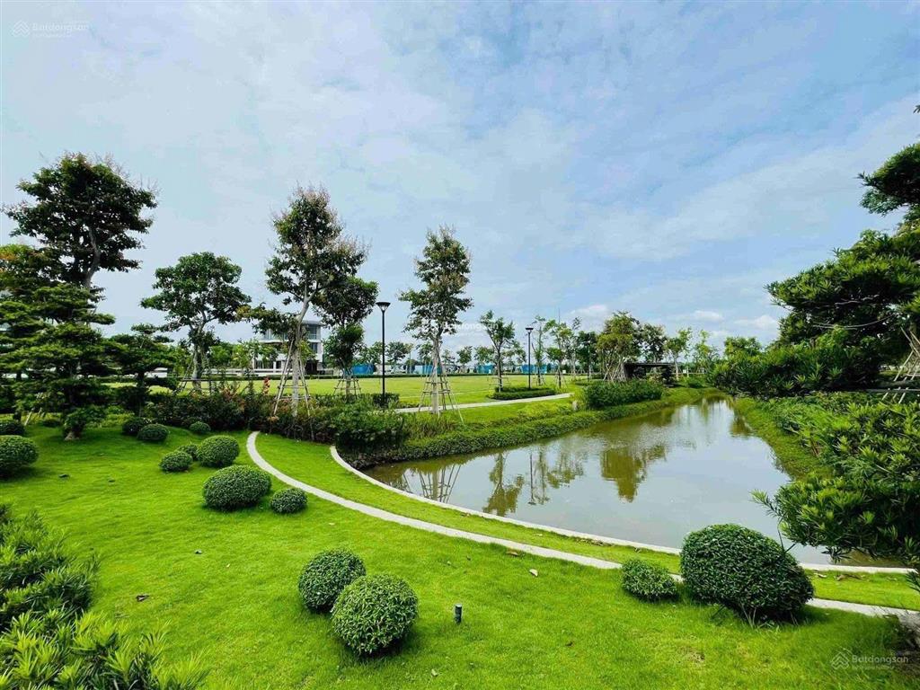 Chuyên hàng chuyển nhượng swan bay  đơn lập kiểu pháp 320m2 chỉ 21 tỷ