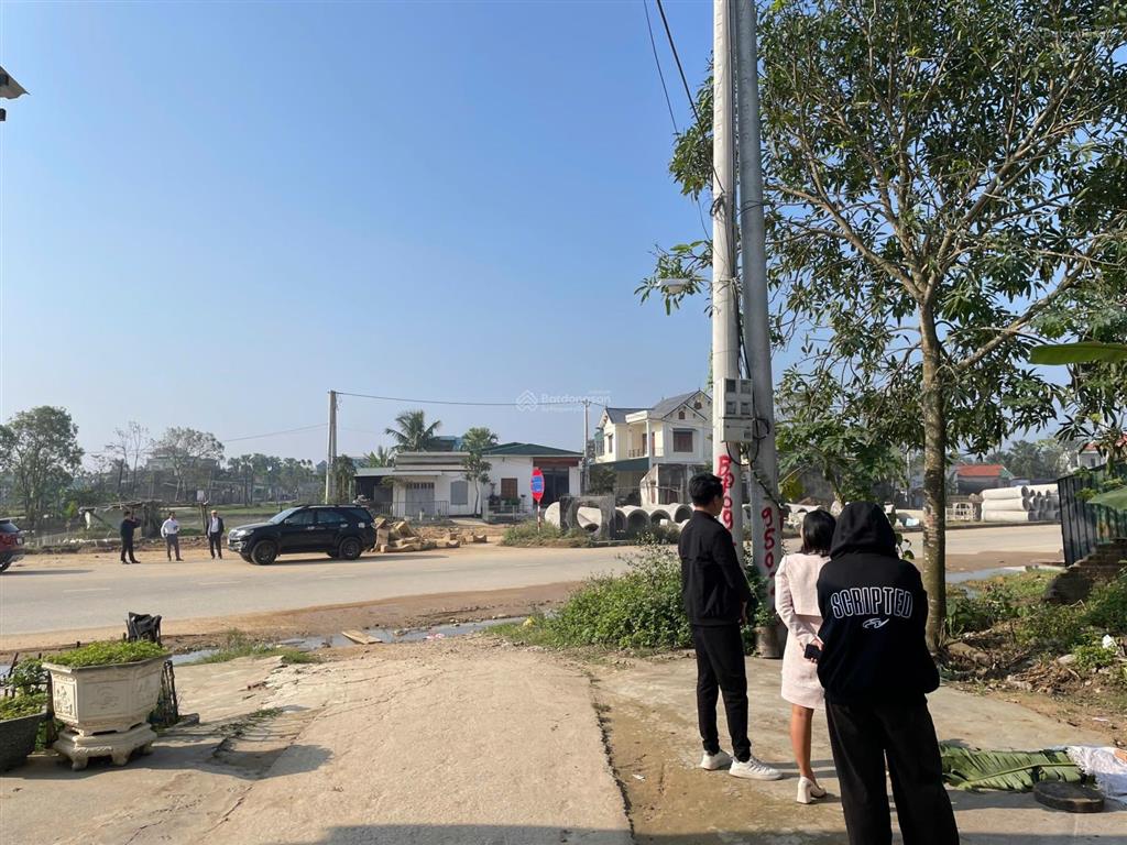 Cực hiếm  1 lô duy nhất xung quanh bán 29  30tr/m², lô này chỉ 25tr/m²