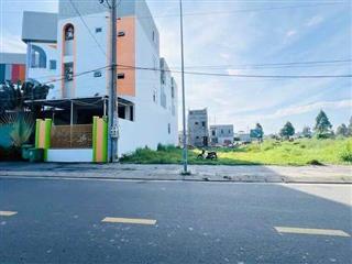 Cần bán gấp lô đất ngay mặt tiền đường Hồ Tri Tân - gần đại học Dầu Khí. SHR - ký công chứng ngay