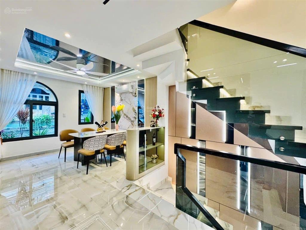 Cực hiếm 3 tỷ 860 nhà 48m2  đường huỳnh đình hai, p24, bình thạnh. xây 4 tầng, hẻm 5m, sổ riêng