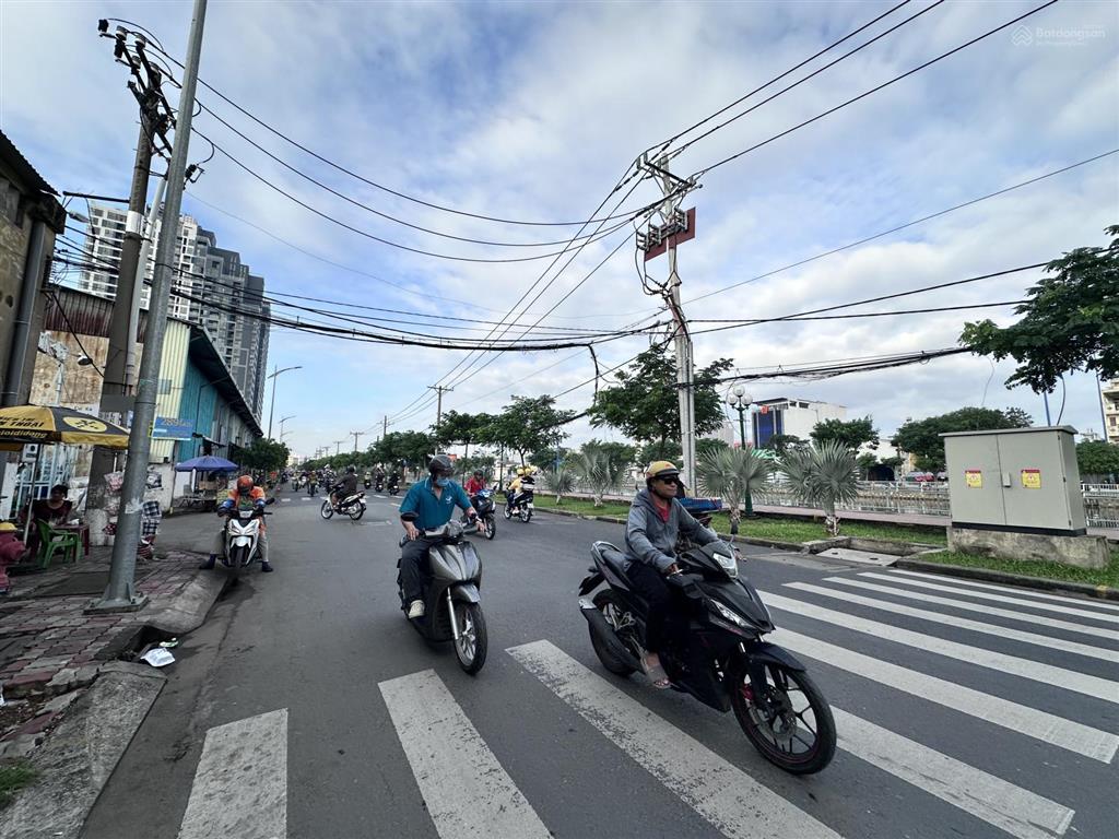 Bán nhà riêng khu dân cư biệt lập đường bến bình đông, quận 8, hồ chí minh, 14 tỷ, 105m2