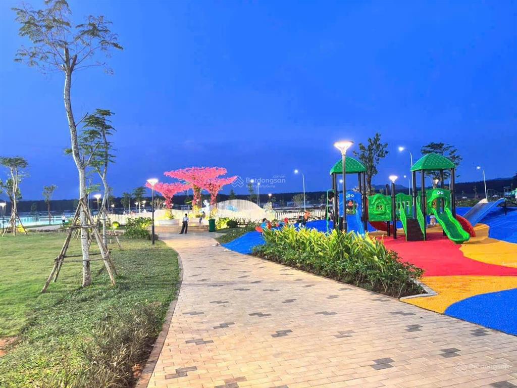 Đất nền dầu giây sổ hồng riêng trung tâm hành chính, giá từ 16tr/m², sổ hồng riêng, gần chợ