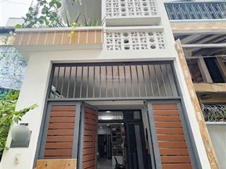 Bán nhà 37m2 xây 2 tầng đường lê thúc hoạch, tân phú giá 2tỷ050.gần thpt trần phú. hẻm 5m. sổ riêng