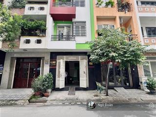 Bán nhà mặt tiền đường hoa lan 4 x16m, trệt, 3 lầu giá bán 19 tỷ