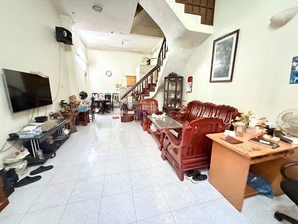 Bán nhà mặt ngõ phùng chí kiên  phân lô  oto tránh  56m  ô chờ thang máy  giá tốt đầu tư