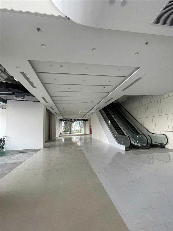 Bán rox tower, 13 tỷ, 245m2, đẹp, nhiều tiện ích tại phú diễn, bắc từ liêm, hà nội