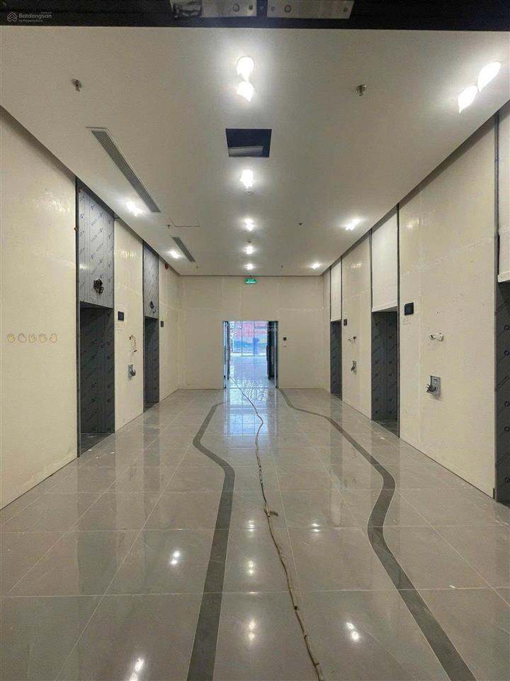 Bán rox tower, 13 tỷ, 245m2, đẹp, nhiều tiện ích tại phú diễn, bắc từ liêm, hà nội