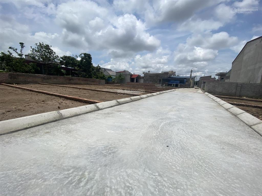 Bán đất tại đường 301, an lão, hải phòng, 585 triệu, 70m2  chính chủ hot!