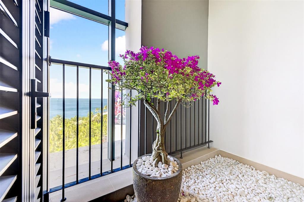 Căn hộ view hoàng hôn biển phú quốc  view bình minh bãi kem  chỉ 2x tỷ  0945 288 ***