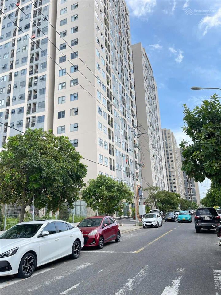 Tôi chính chủ cần bán lô mặt tiền huỳnh dạng, đường 10m5 khu đô thị lakesike hòa hiệp nam