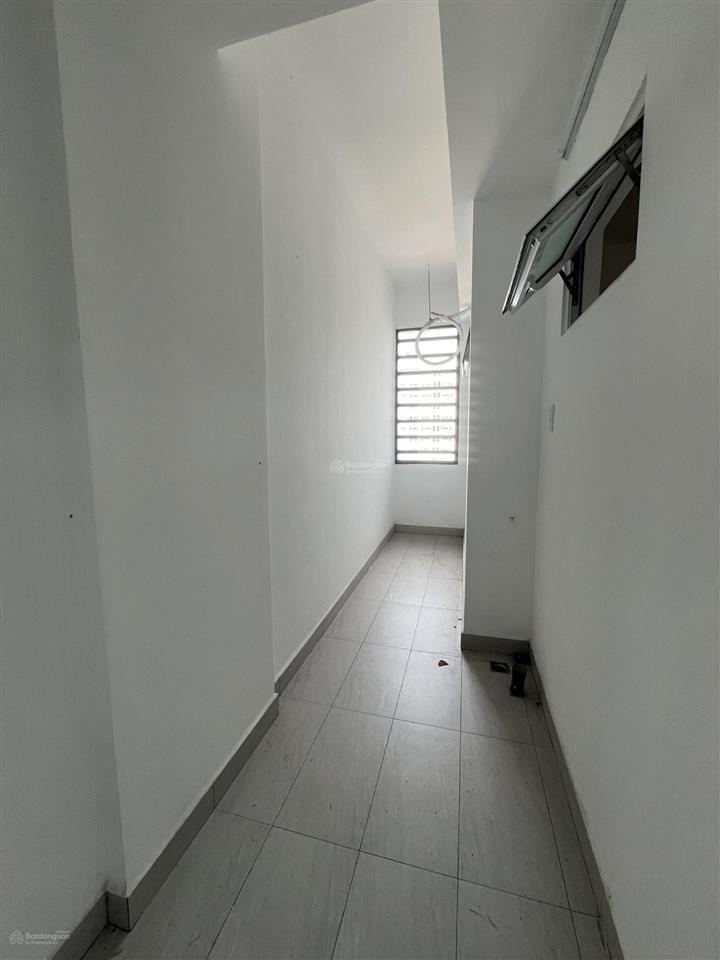 Chính chủ cho thuê, căn hộ mới 100%, 2pn, 2wc