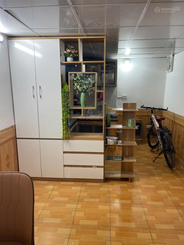 Nhà đẹp phố phương liệt  giải phóng  2 thoáng  ngõ thông  3 bước ra ô tô  35m2  7 tỷ