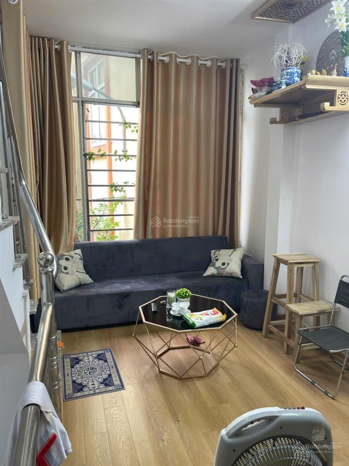 Nhà đẹp phố phương liệt  giải phóng  2 thoáng  ngõ thông  3 bước ra ô tô  35m2  7 tỷ