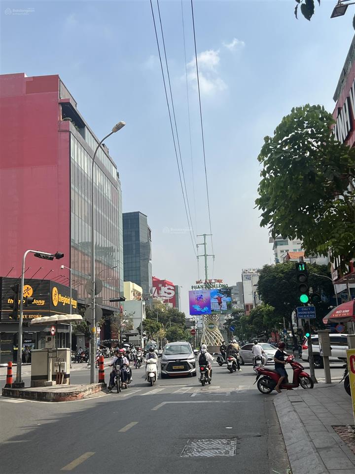 Phan xích long, phú nhuận, nhà đẹp ở ngay, 4 tầng, gần mt, ngang 4m, 128m2 dtsd, 6.45 tỷ